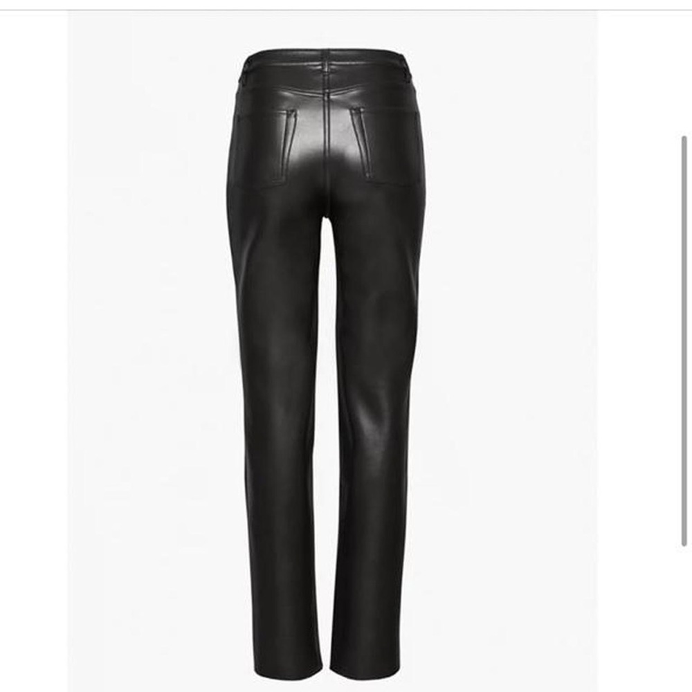 Viral Aritzia vegan leather Melina Pant in black!